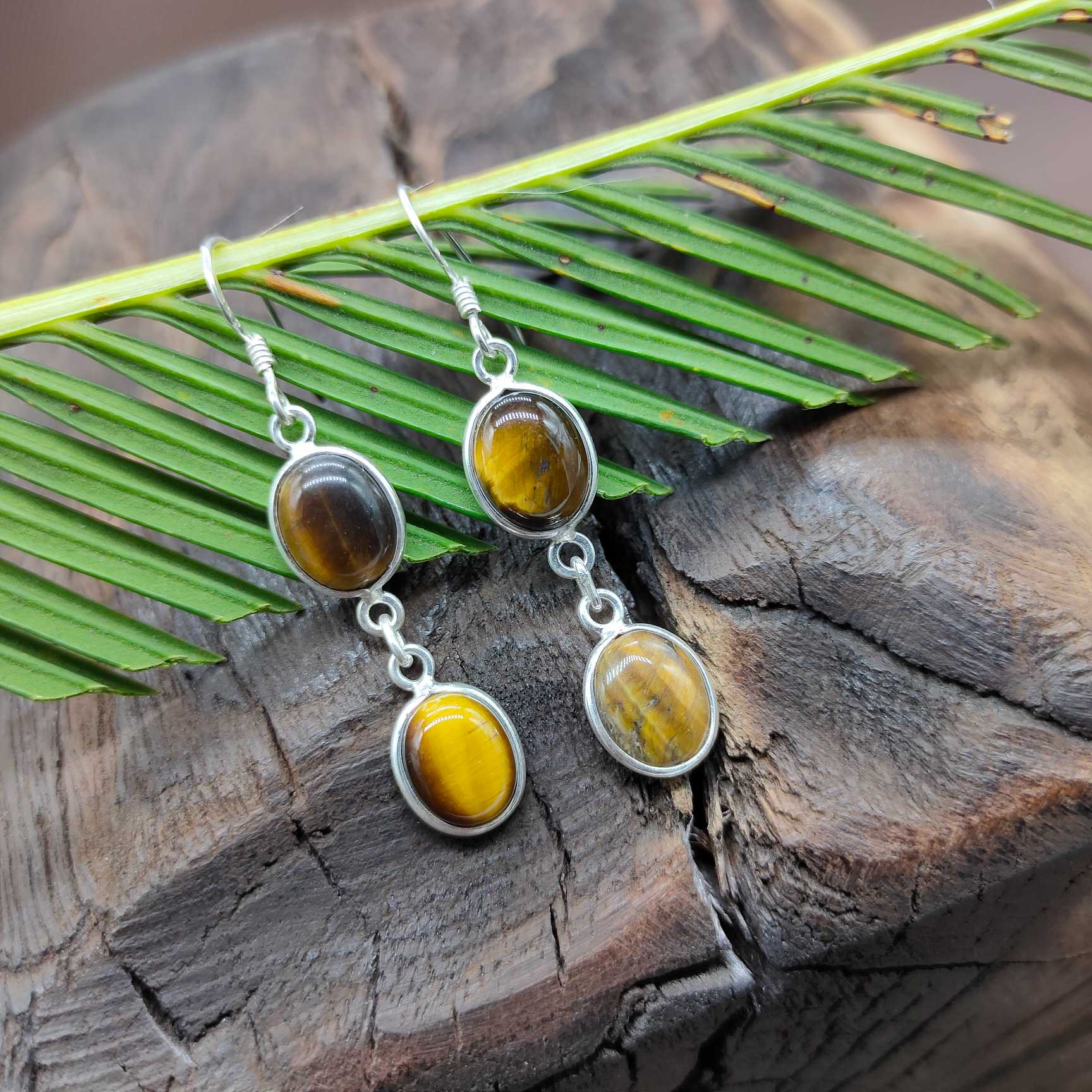 Tiger Eye Dangle Earring in 925 Silver