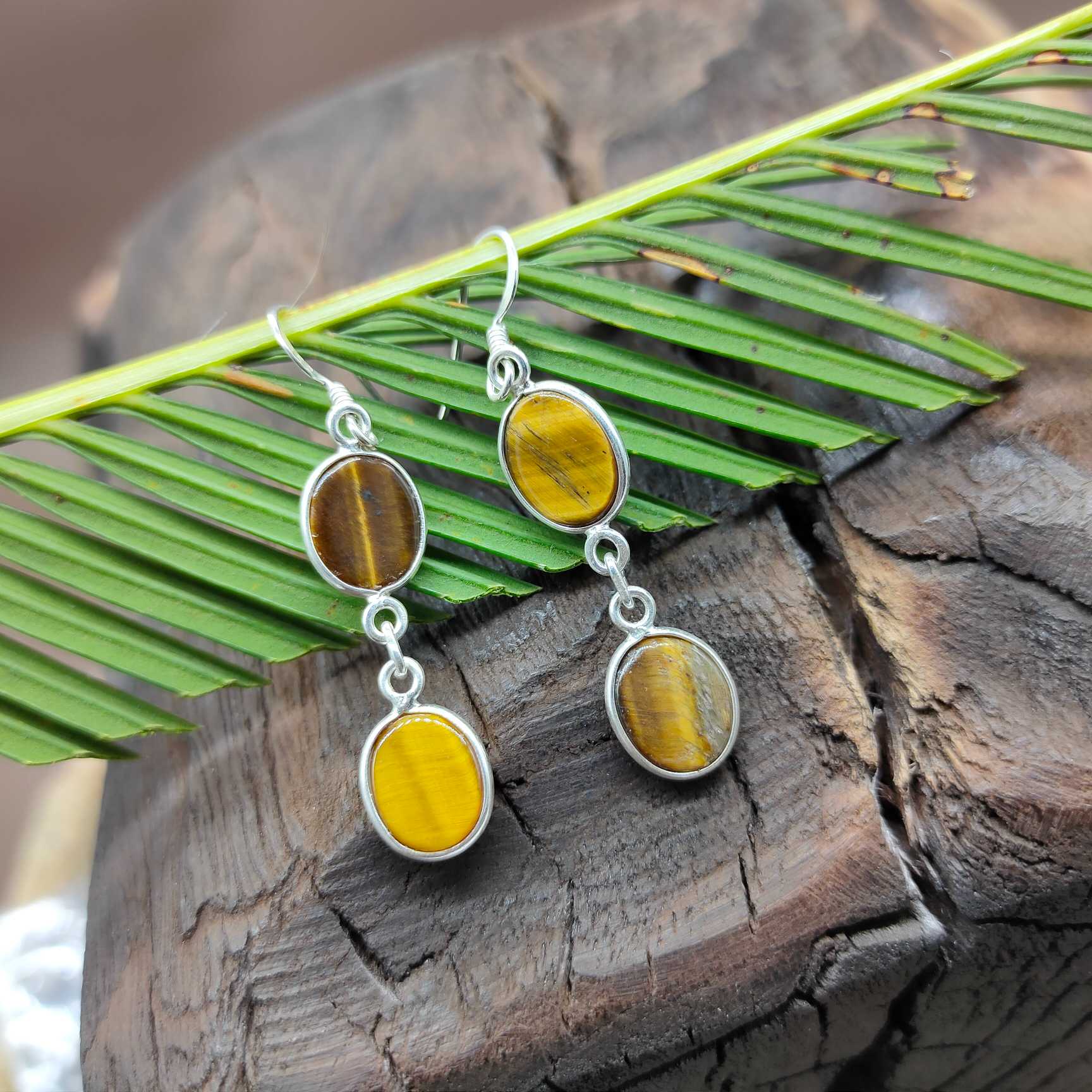 Tiger Eye Dangle Earring in 925 Silver