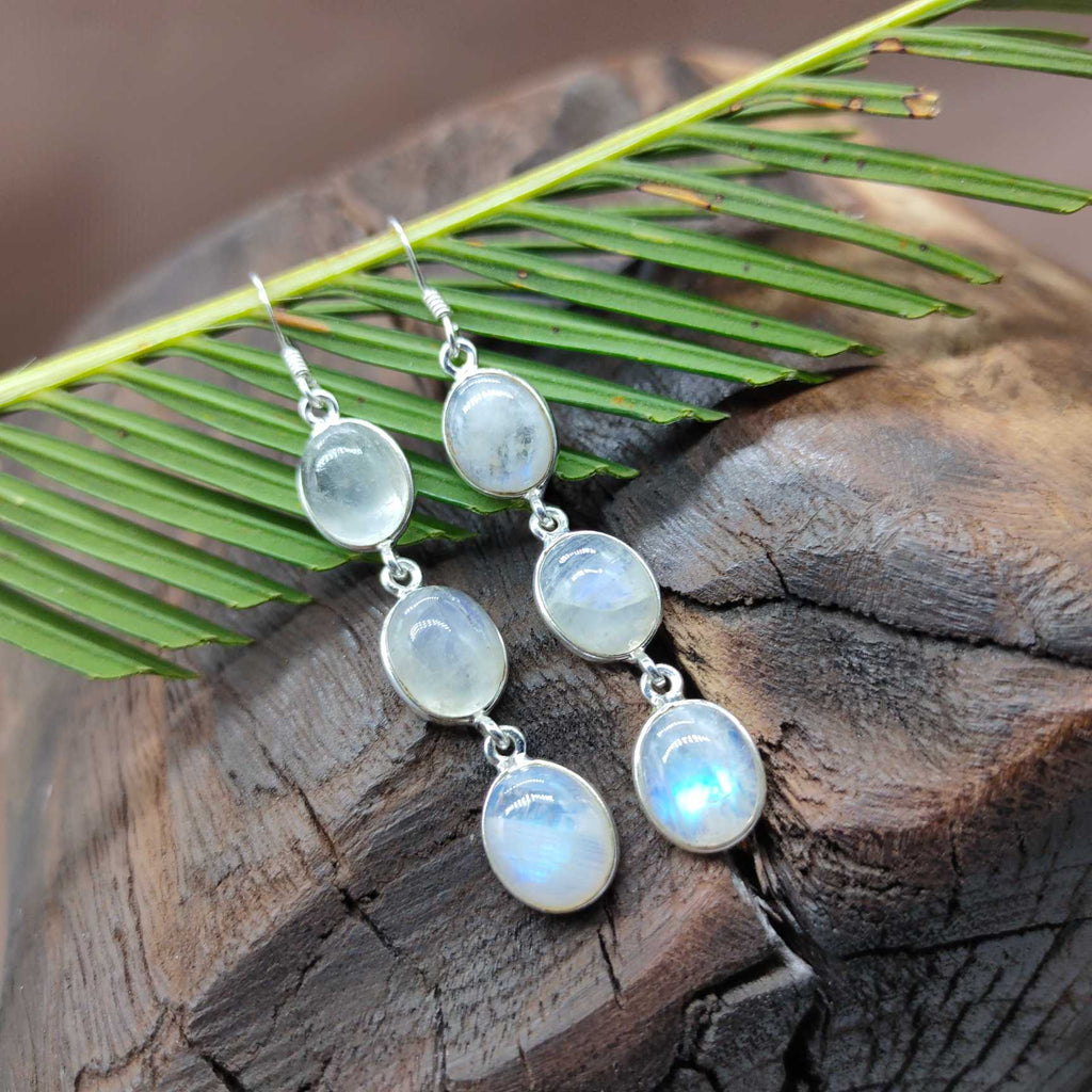 Rainbow Moonstone Dangle Earring in 925 Silver