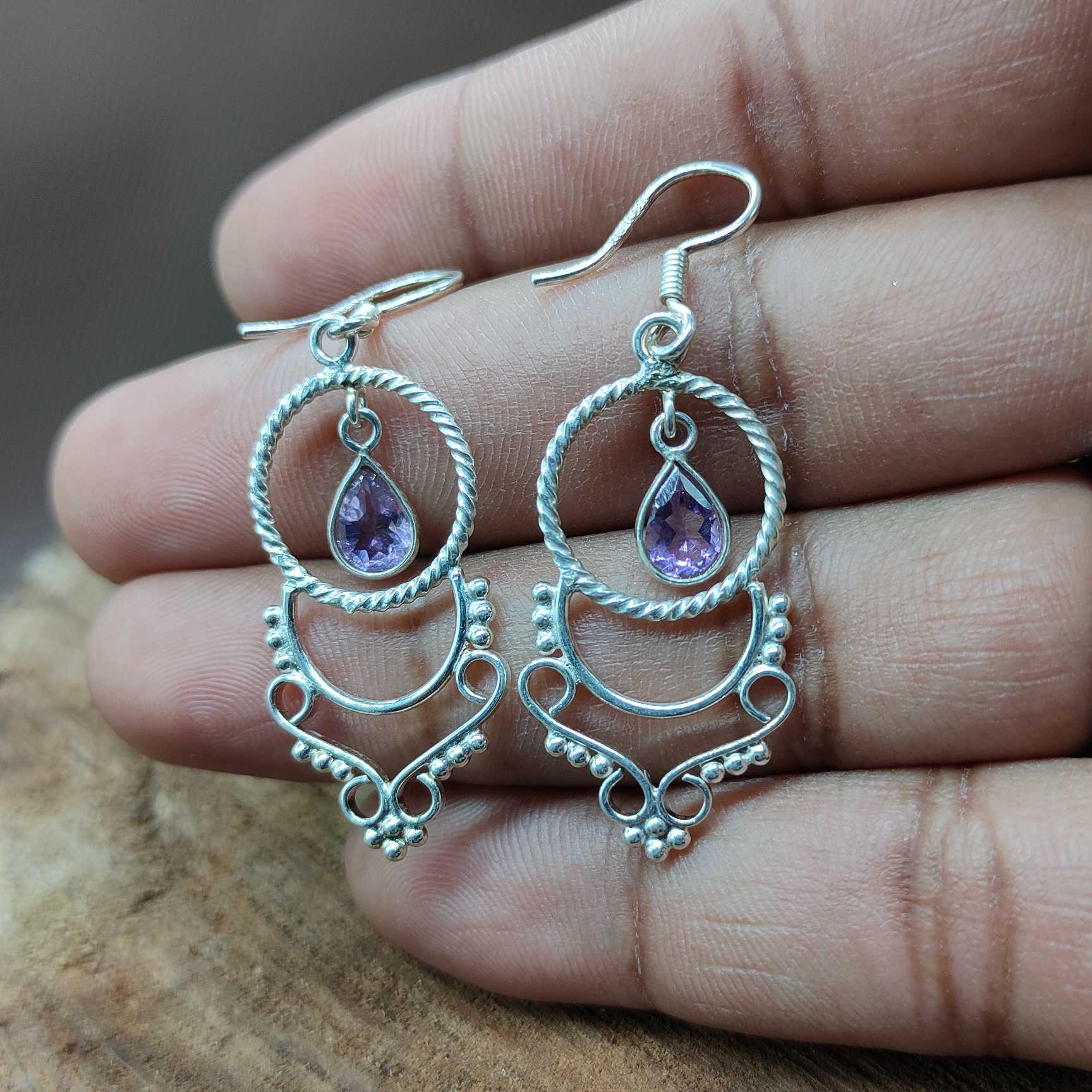 Amethyst Dangle Earring in 925 Silver