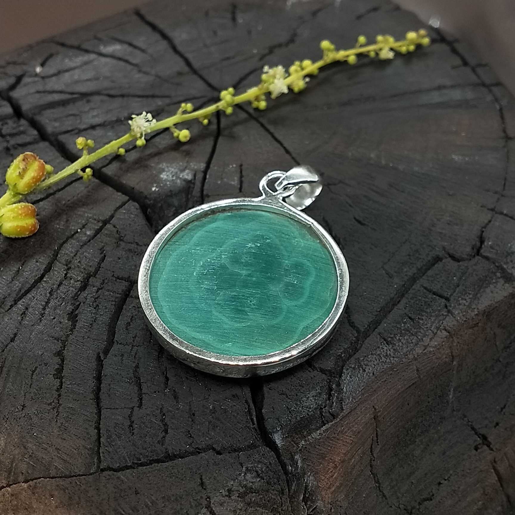 925 Silver Natural Round Malachite Cabochon Pendant