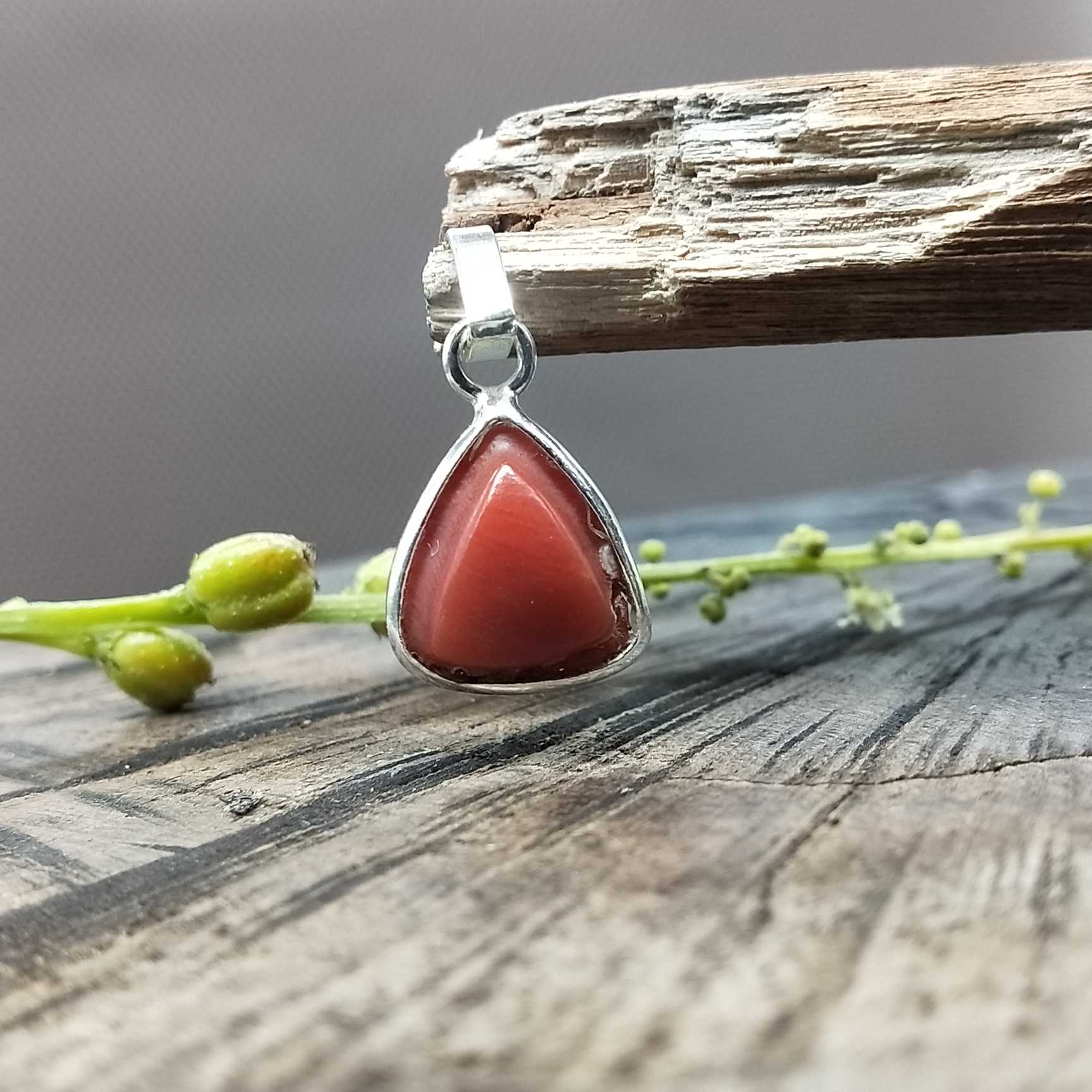 925 Silver Trillion Coral Pendant Classic Wholesale Charm