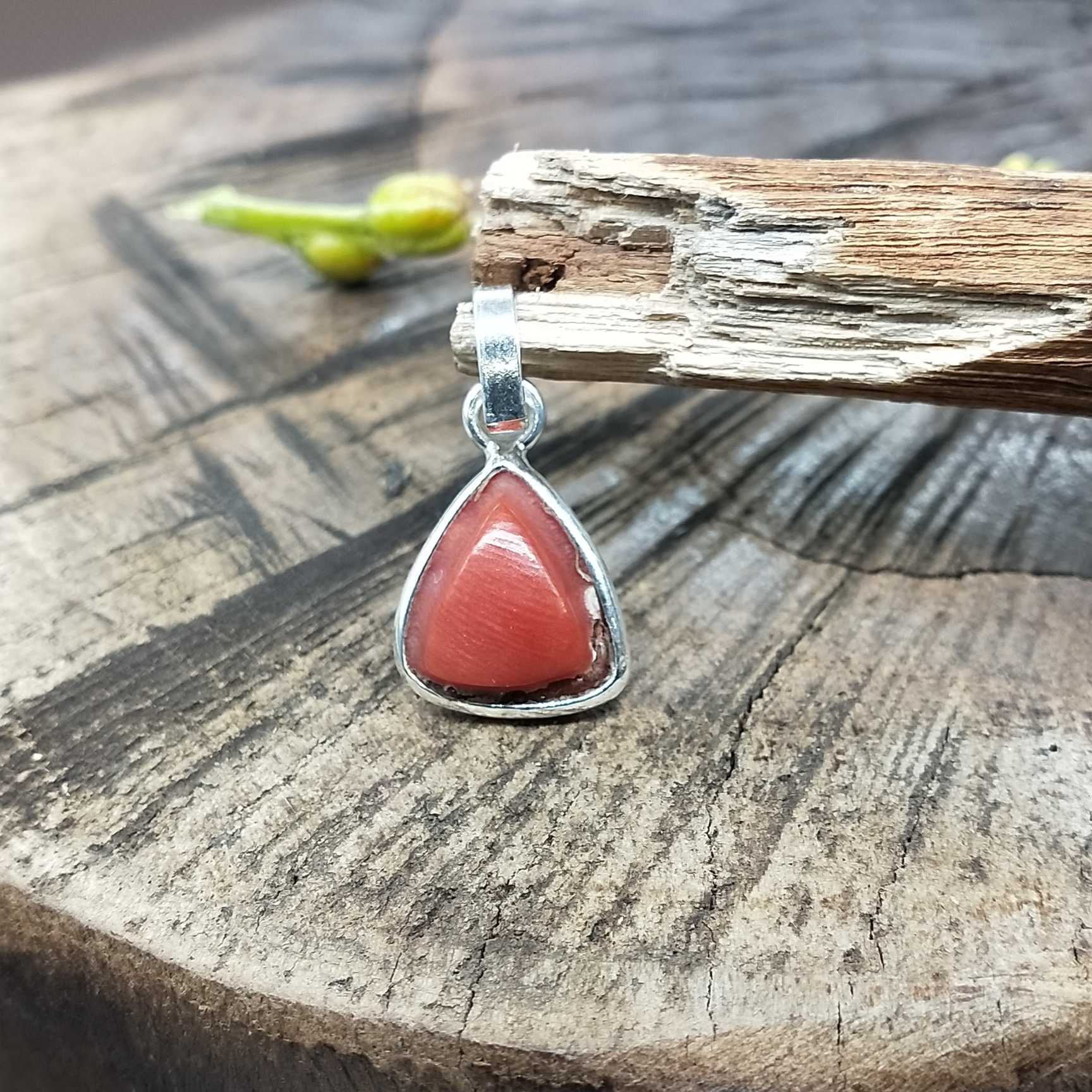 925 Silver Trillion Coral Pendant Classic Wholesale Charm