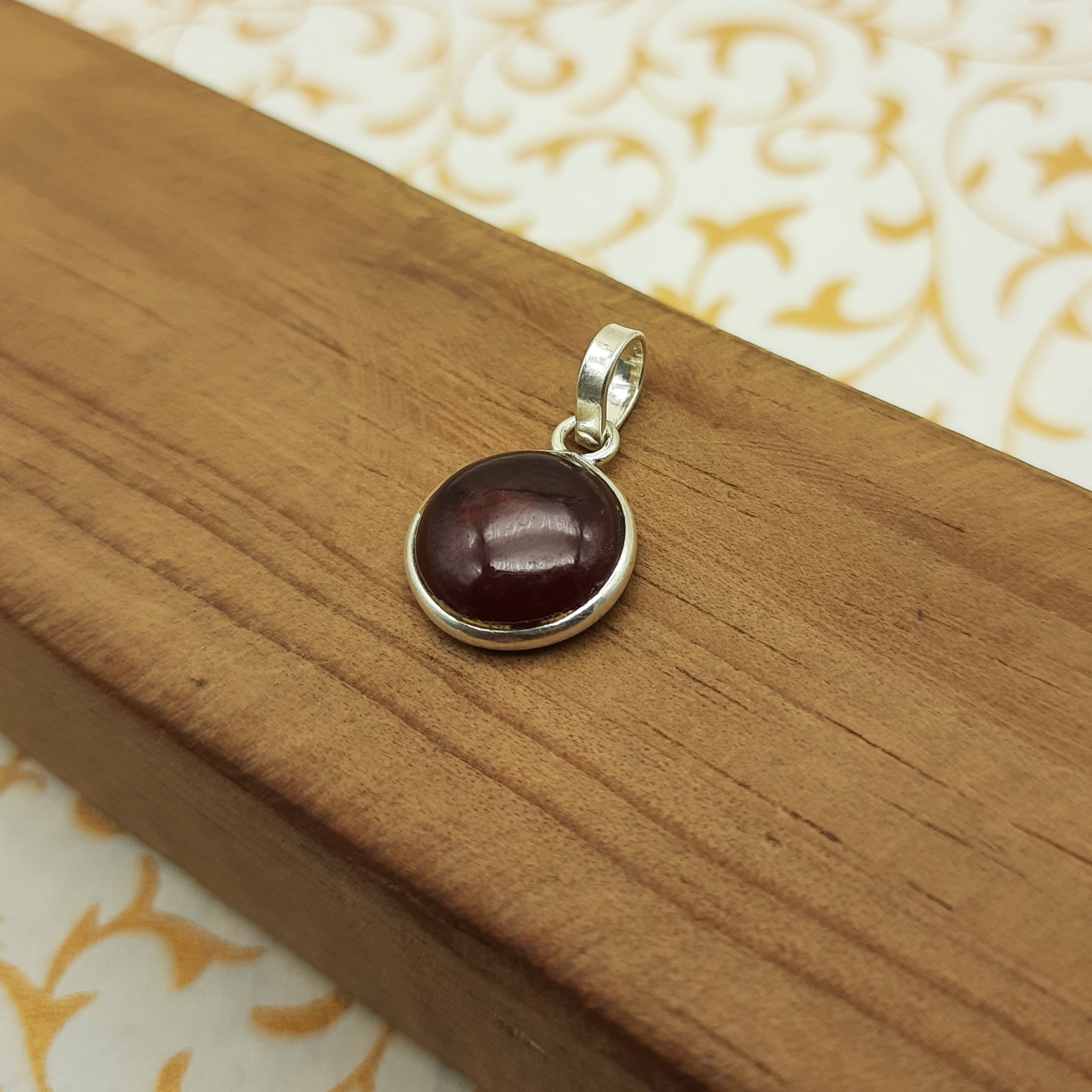 Hessonite Garnet (Gomed) 925 Sterling Silver Pendant – Vedic Astrology Rahu Stone for Protection & Success