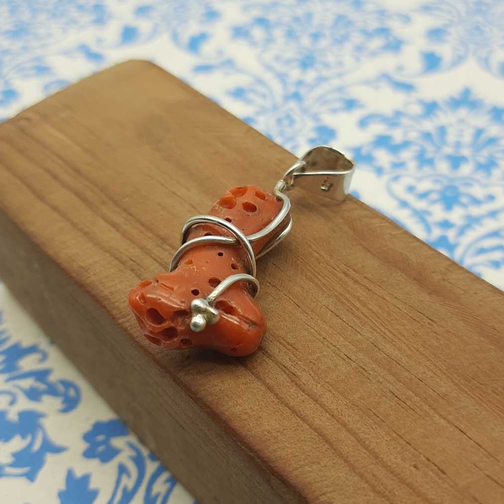 Natural Coral (Moonga) 925 Sterling Silver Pendant – Mars Energy Gem for Courage, Strength & Vitality