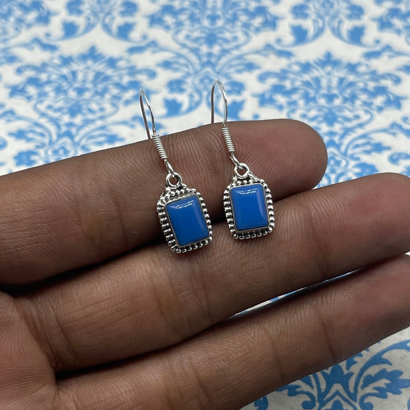 High Quality Chalcedony Earrings in 925 Silver – Everyday Style