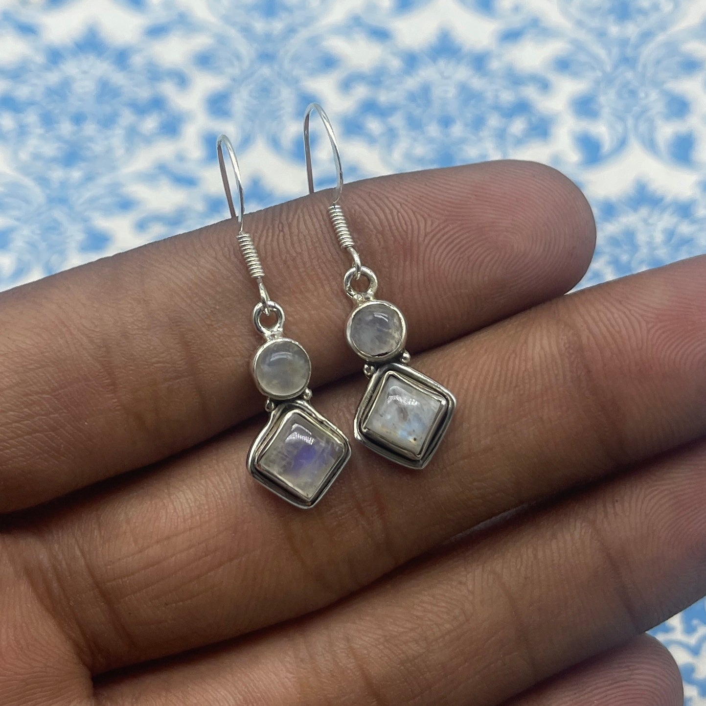 Moonstone 925 Silver Earrings – Flashy Gemstone Square
