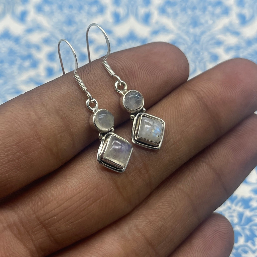 Moonstone 925 Silver Earrings – Flashy Gemstone Square