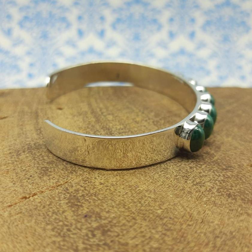 Natural Malachite Oval Shape Bracelet Handmade 925 Sterling Silver Jewelry