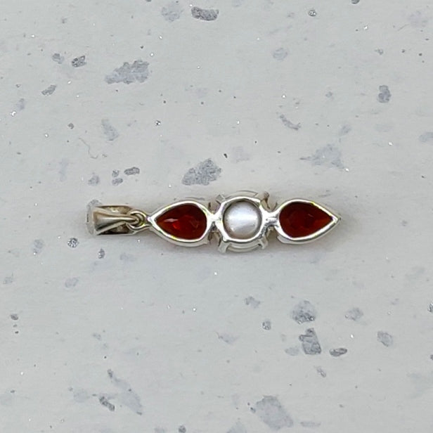 Garnet Pearl 925 Silver Prong Setting Boho Necklace