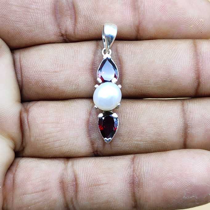 Garnet Pearl 925 Silver Prong Setting Boho Necklace