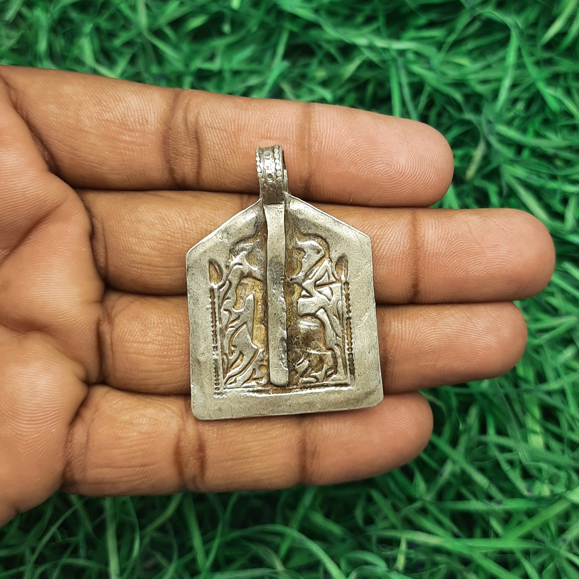 King’s Guard on Horse Motif Pendant – Rajasthani Tribal Protection Symbol Silver Patdi Design
