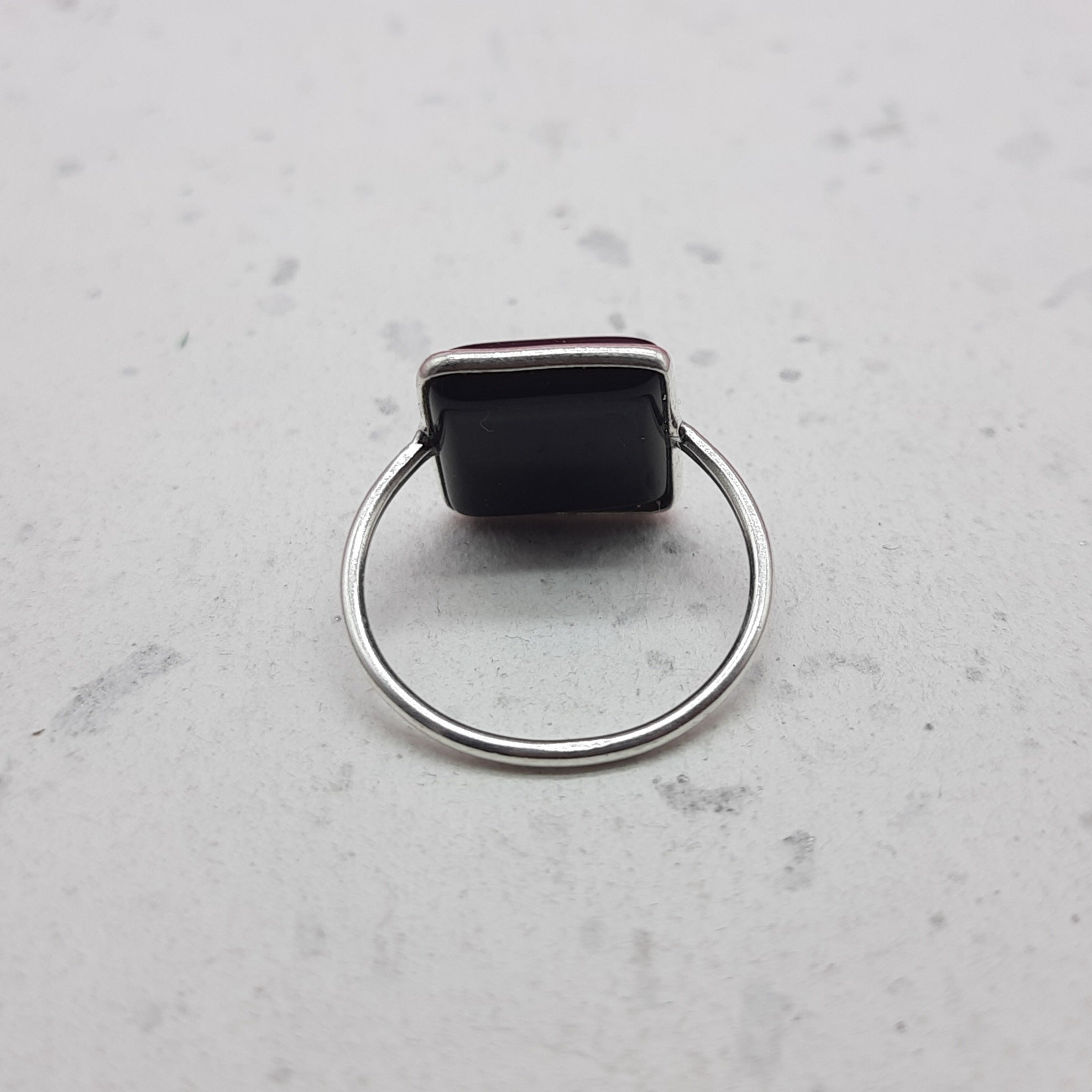 Black Onyx 925 Silver Bezel Simple Ring For Women