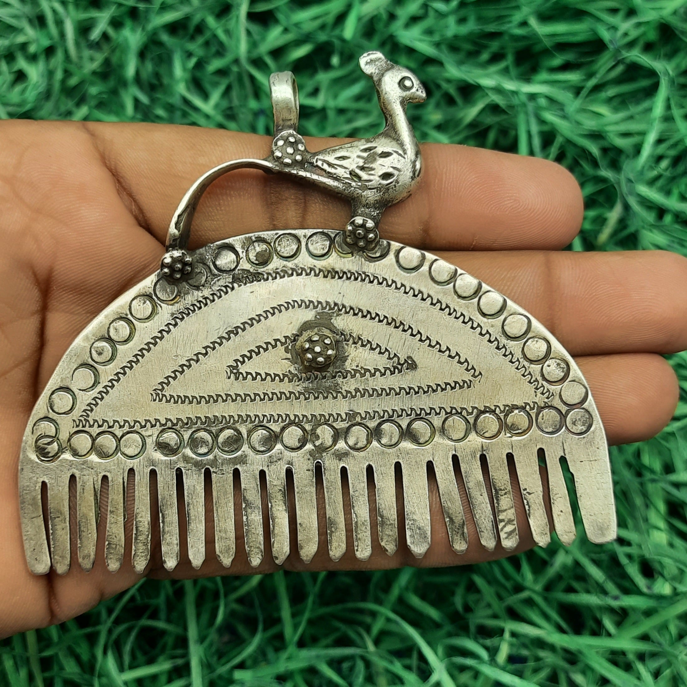 Peacock Comb Design Pendant – Handcrafted Silver Tribal Indian Village Heritage Piece