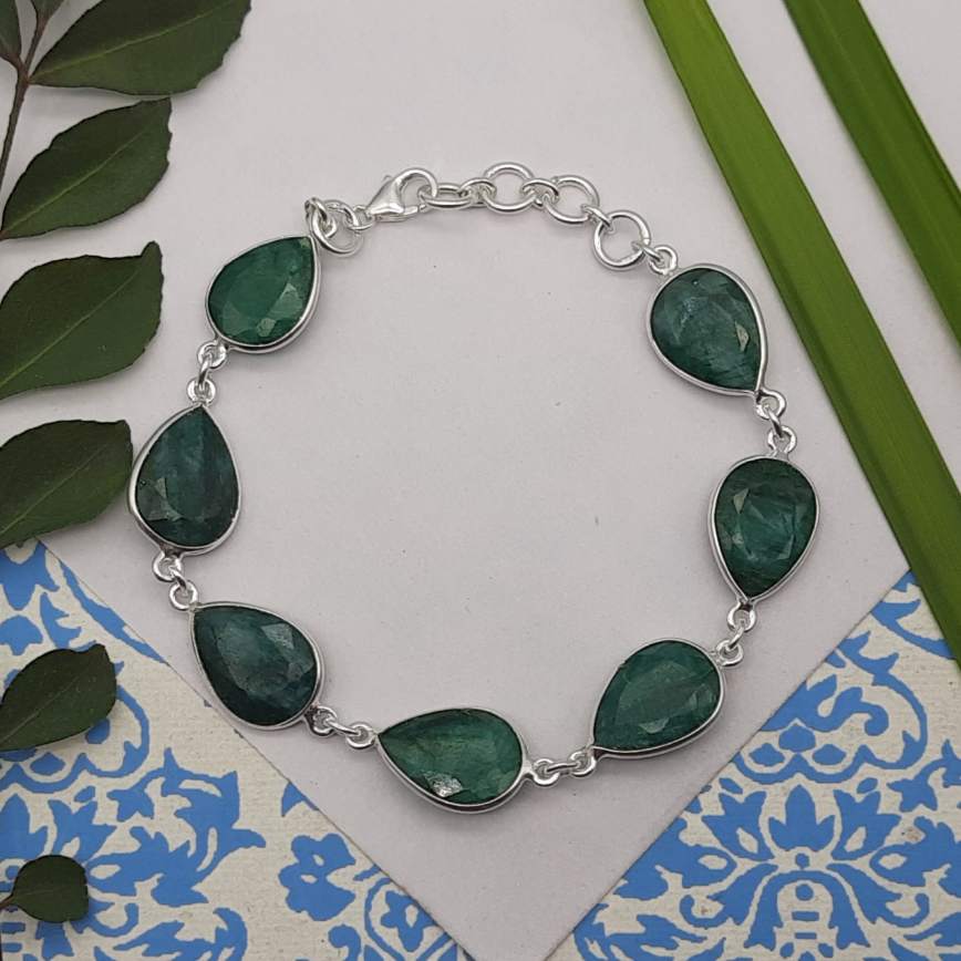Emerald Handmade 925 Sterling Silver Bracelet Drop Shape