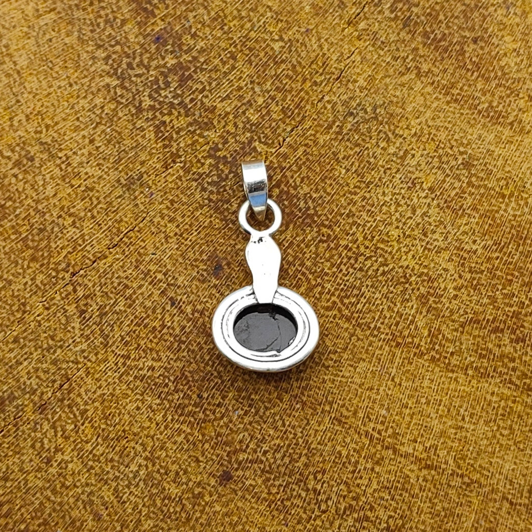 Garnet Oval 925 Silver Dainty Pendant Wholesale
