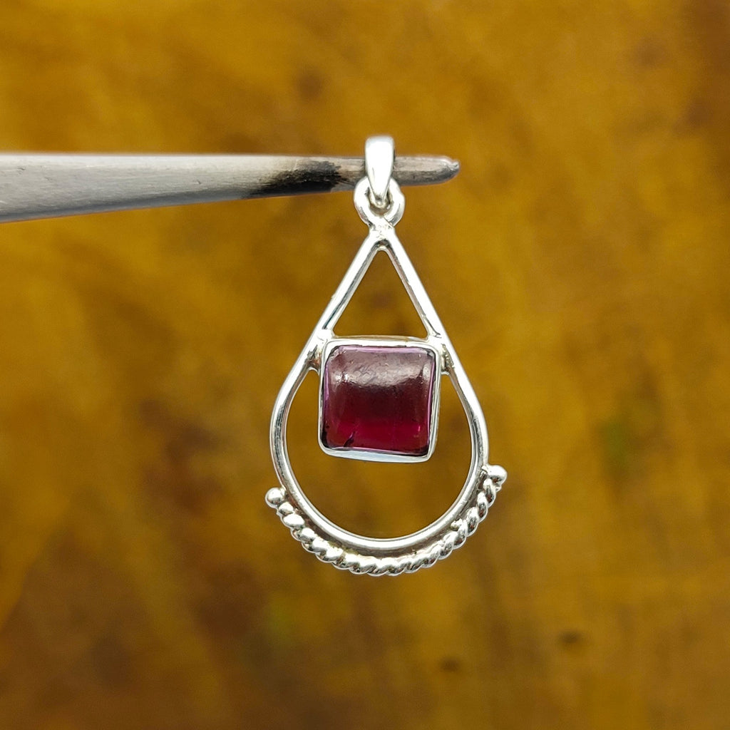 Garnet 925 Silver Classic Dainty Pendant Gift