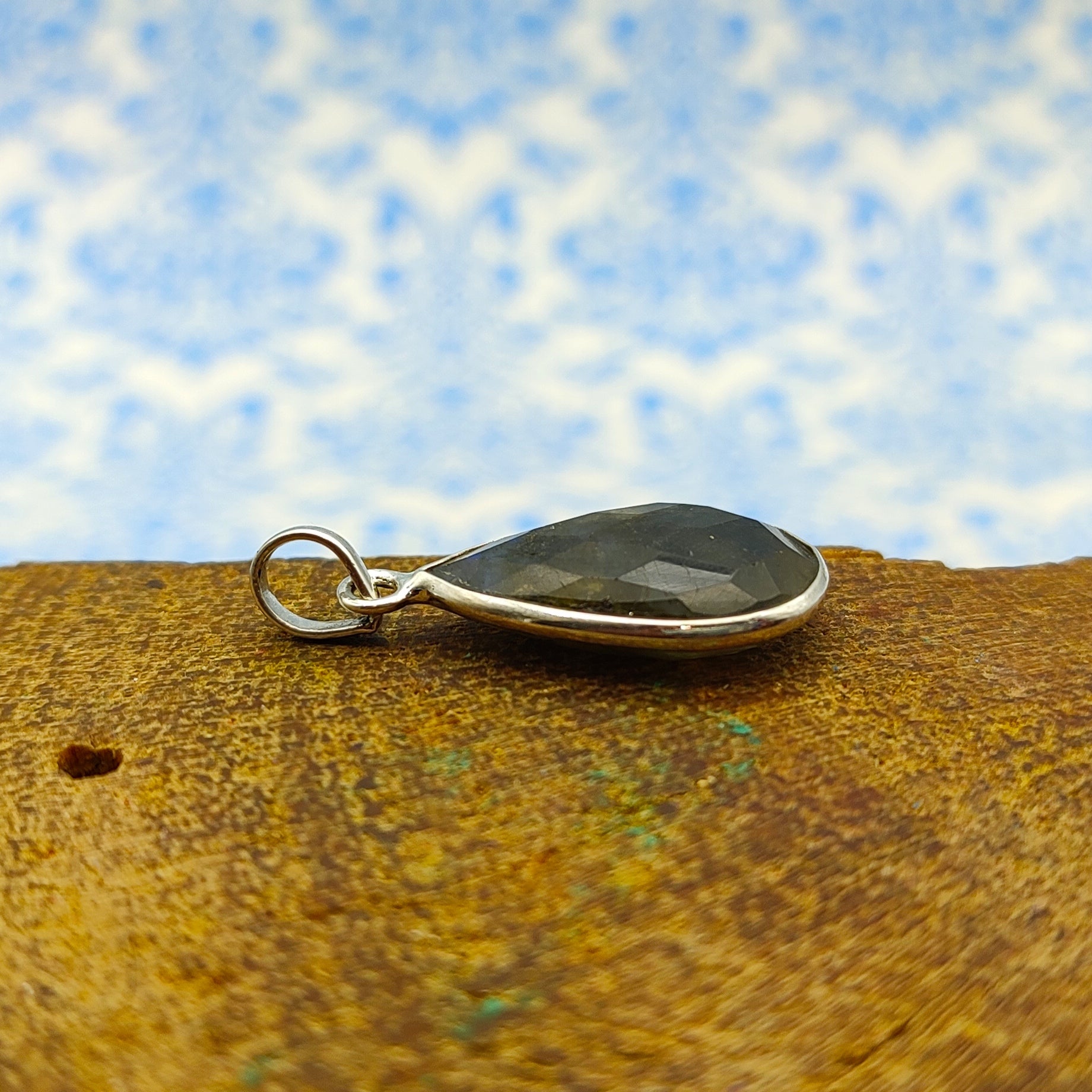 Labradorite 925 Silver Bezel Pendant Artisan Low Price