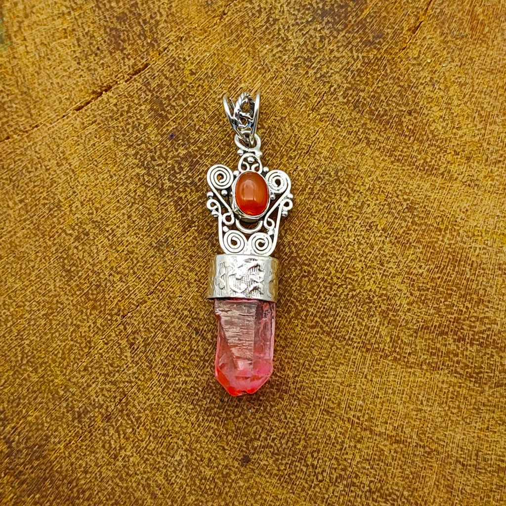 Glass & Carnelian 925 Silver Filigree Pendant