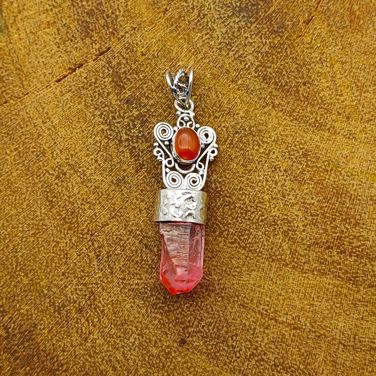 Glass & Carnelian 925 Silver Filigree Pendant
