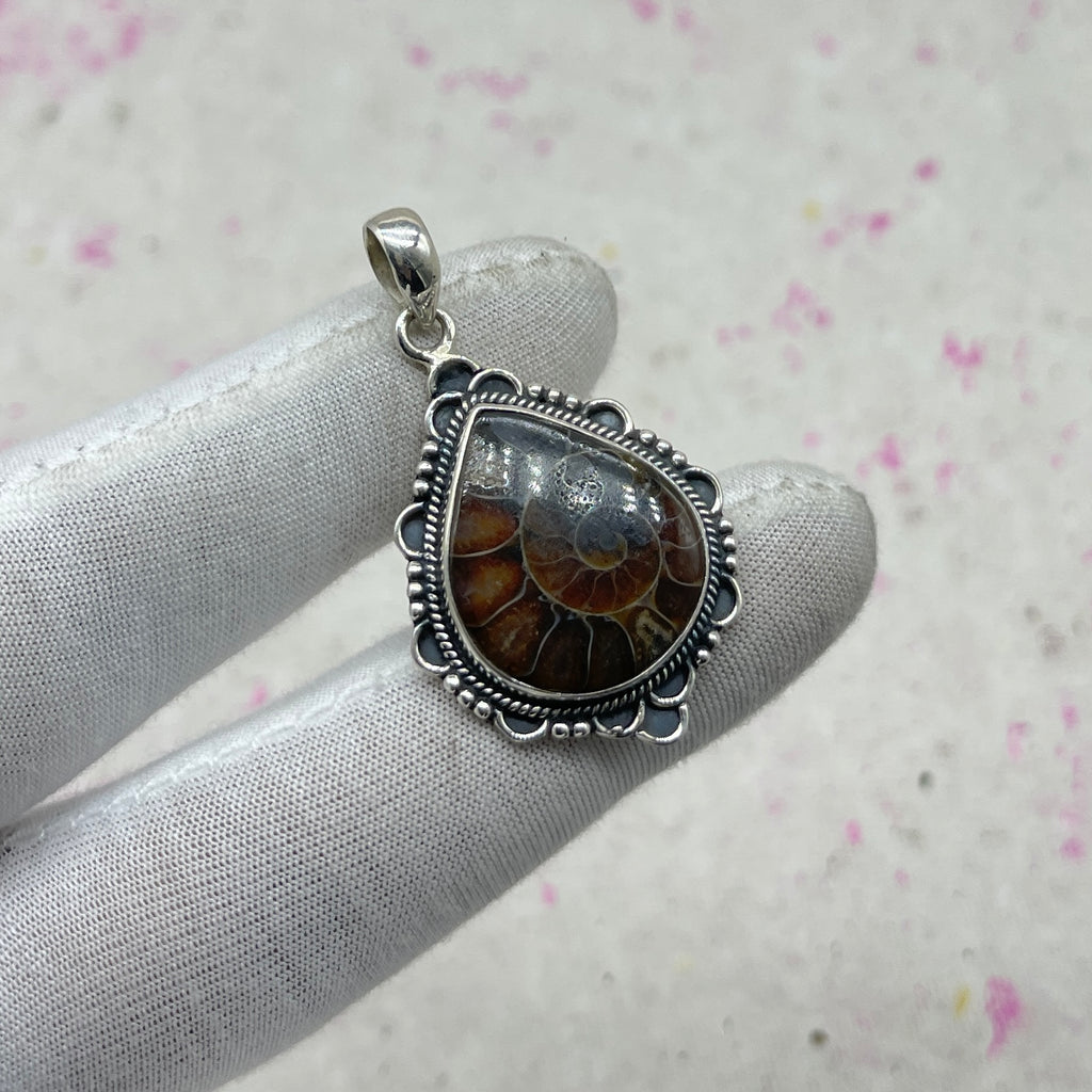 Ammonite Shell 925 Sterling Silver Pendant – Unique Artisan Fossil Pendant