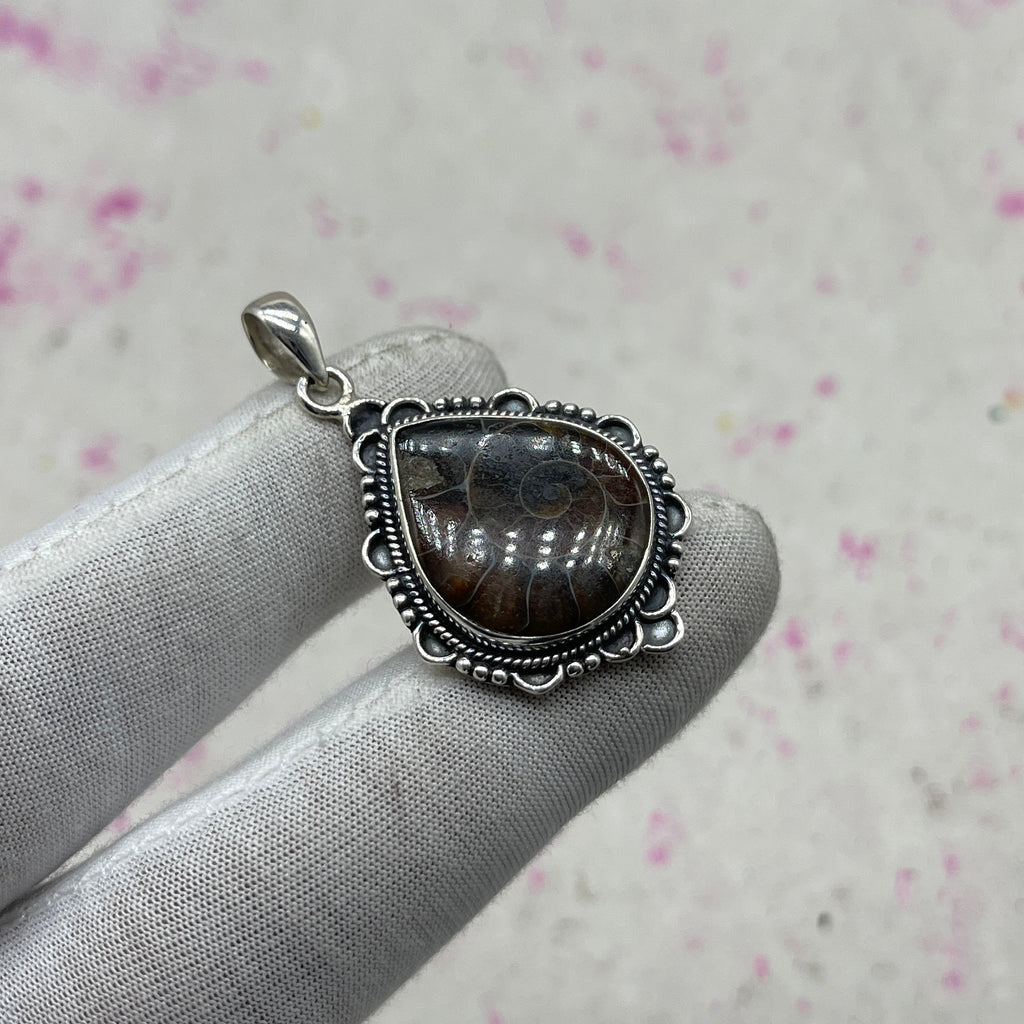 Ammonite Shell 925 Sterling Silver Pendant – Unique Artisan Fossil Pendant