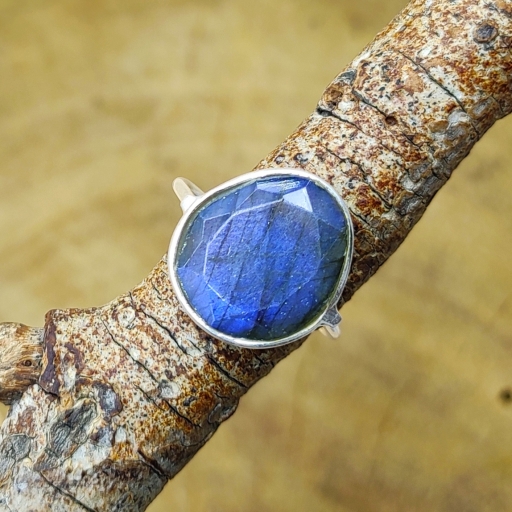 925 Sterling Silver Faceted Labradorite Gemstone Handmade Ring