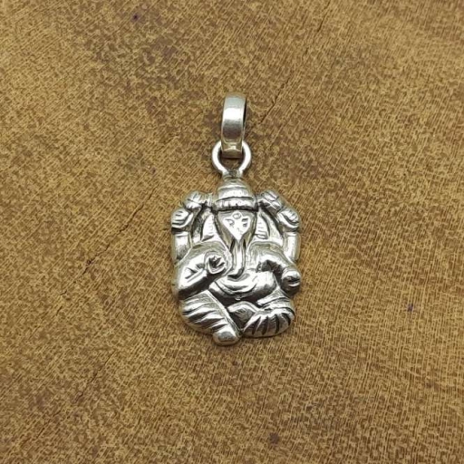 925 Sterling Silver Elephant God Lord Ganesh Auspicious Pendant