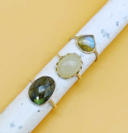 Teardrop Shape Labradorite Gemstone 925 Sterling Silver Unique Ring