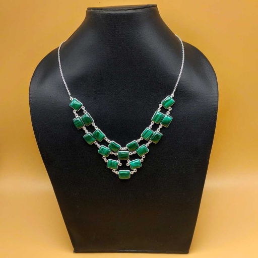 Beautiful Handmader Authentic Malachite Gemstone Designer Bezel Necklace With Chain