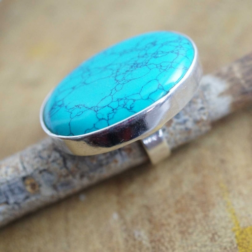 Oval Shape Turquoise Gemstone Bohemian Silver 925 Ring