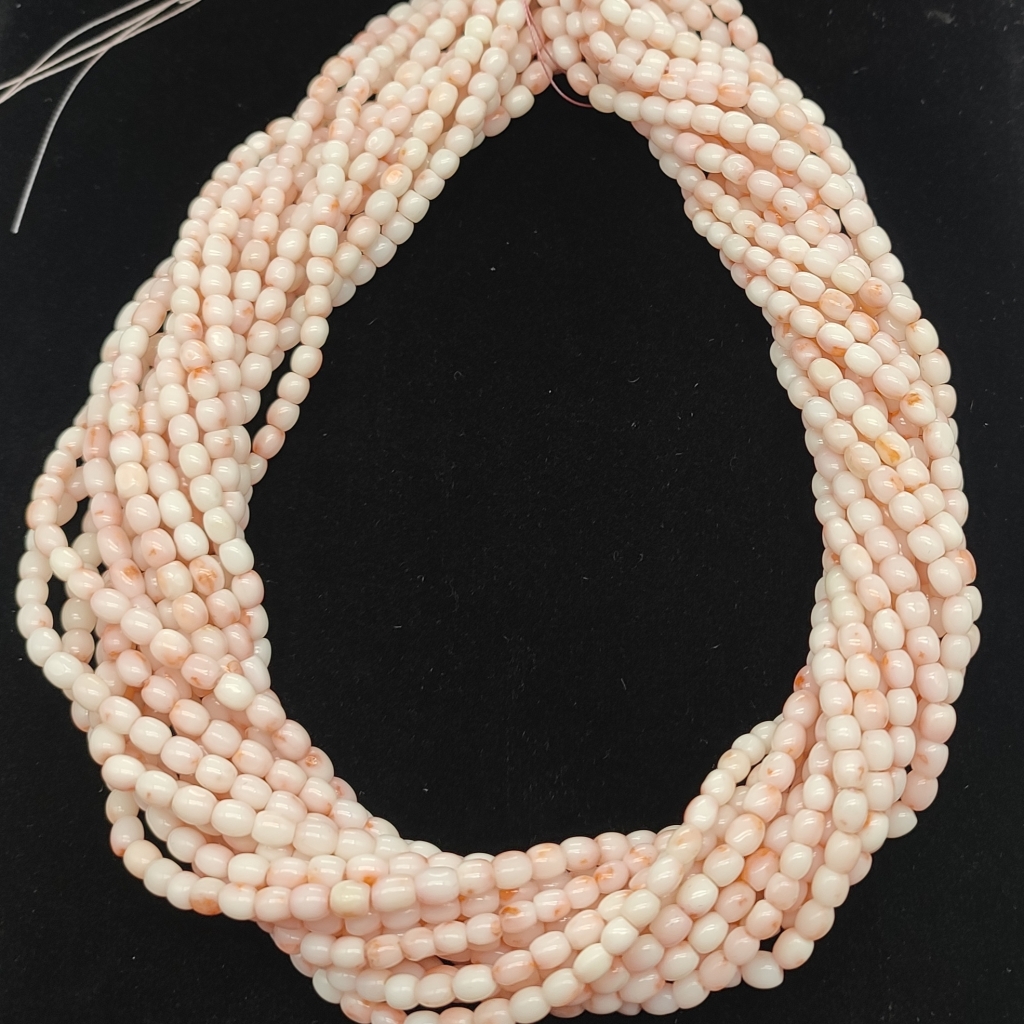 Natural White Oval Shape Coral Beads
