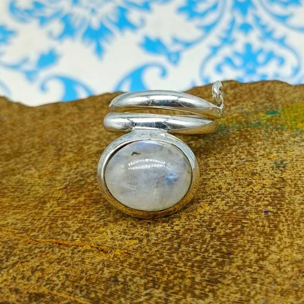 925 Sterling Silver Moonstone Round Shape Gemstone Handmade Boho Ring