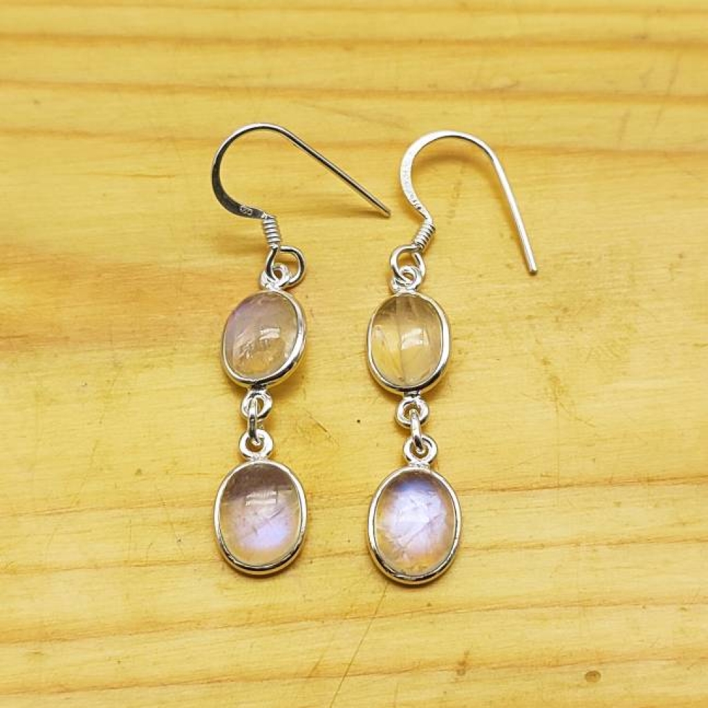 925 Sterling Silver Natural Rainbow Moonstone Oval Shape Gemstone Earring Jewelry