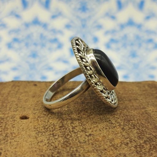 925 Solid Silver Handmade Bohemian Amethyst Cabochon Gemstone Ring