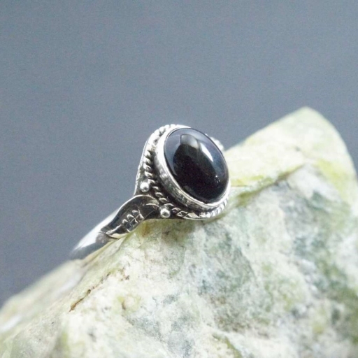 925 Sterling Silver Black Onyx Gemstone Handmade Dainty Ring