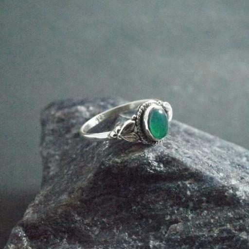 Handmade Green Onyx Gemstone Designer 925 Sterling Silver Dainty Ring