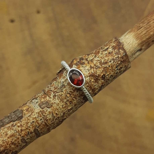 925 Sterling Silver Faceted Garnet Gemstone Rope Designer Fine Dainty Ring